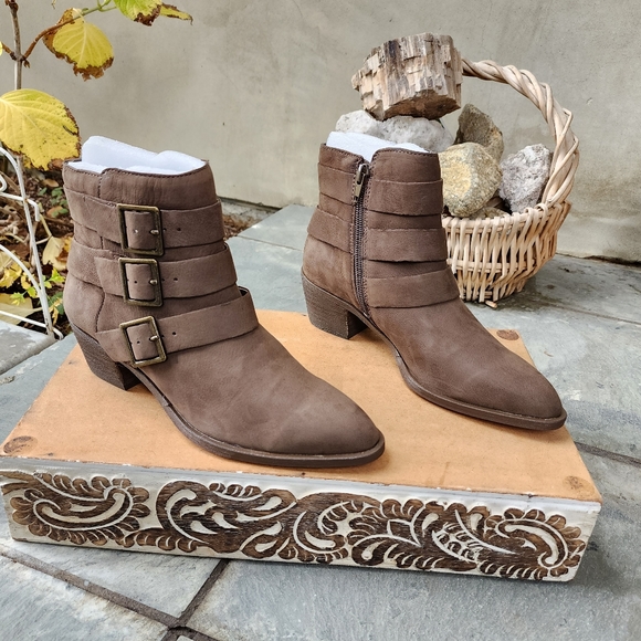 Western Chic Sole Society Buckled Suede Booties - Picture 8 of 15